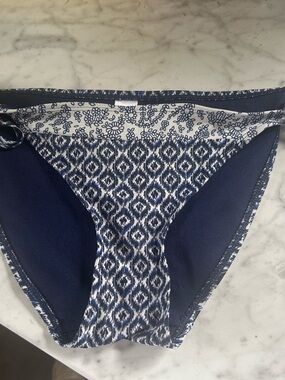 Atmosphere Navy & White Mixed Print Bikini Bottom Size 4